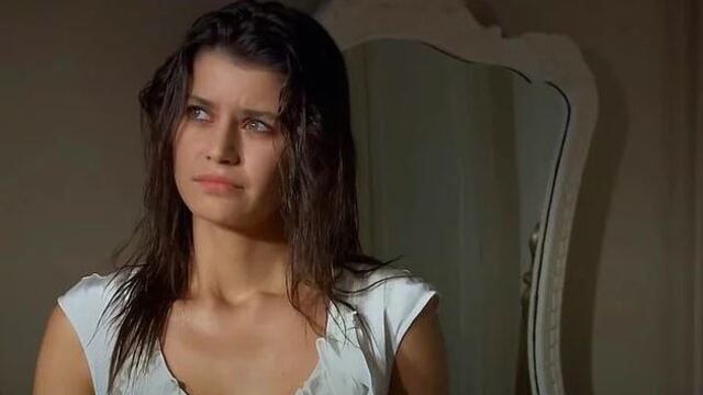 Behl L M Payla Amad Lar Hazal Kaya Ve Beren Saat In K Sl K