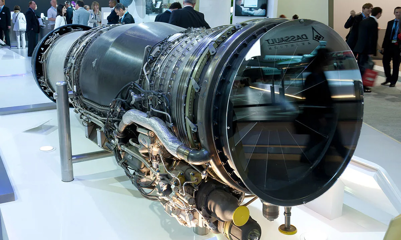  Snecma M88-2 art yanmalı turbofan motoru