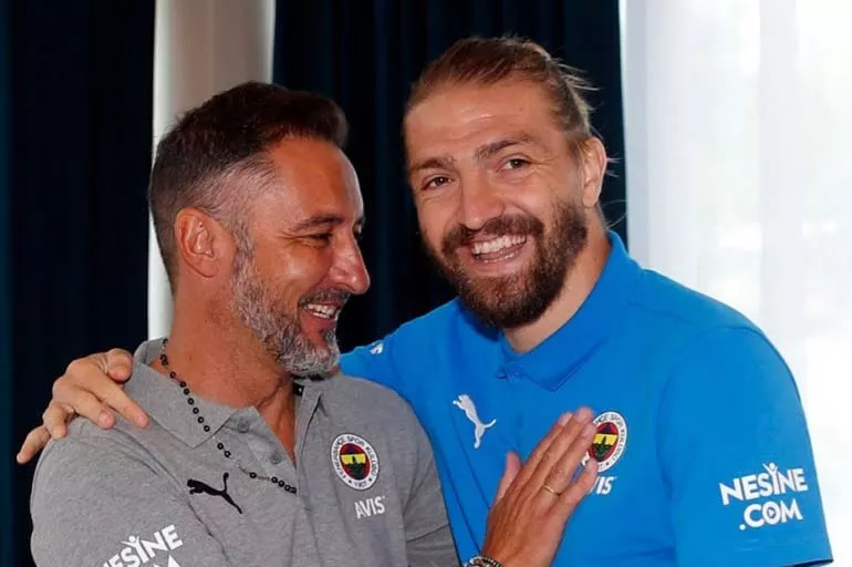 Fenerbahçeli Caner sözünü tuttu ve sünnetlik videosunu paylaştı