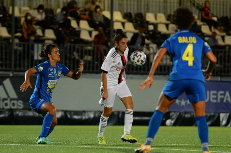 Beşiktaş Kadın Futbol Takımı, St. Pölten'den 7 yedi