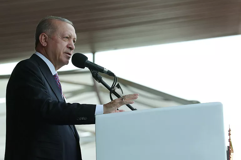 Cumhurbaşkanı Erdoğan Diploma Alma ve Sancak Devir Teslim Töreni'nde