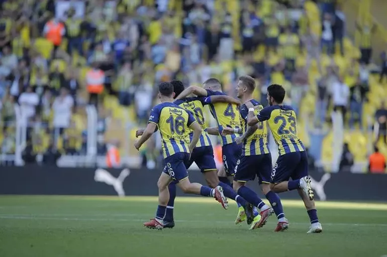 Fenerbahçe zirveyi sevdi! Maçın skoru: Fenerbahçe 2-1 Kasımpaşa
