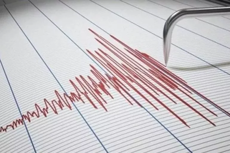 Marmaris açıklarında 3,9 büyüklüğünde deprem