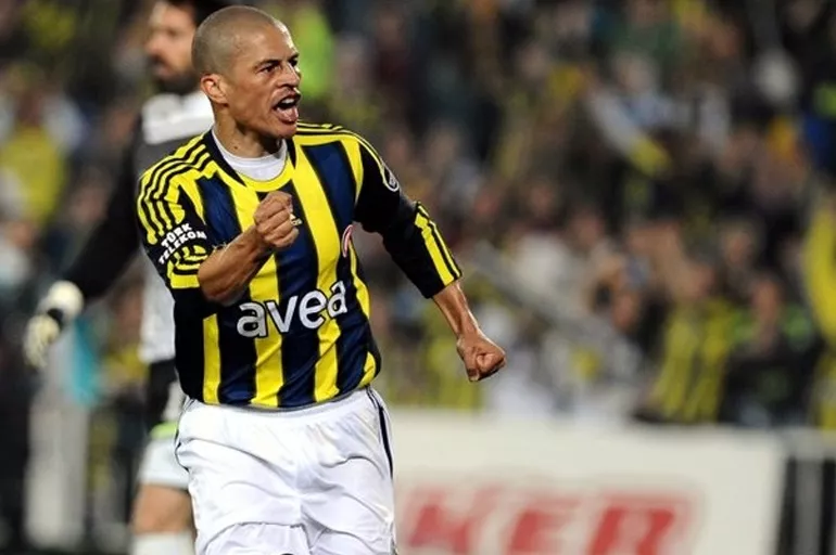 Alex Fenerbahçe'ye geliyor mu? Nihat Kahveci'den açıklama
