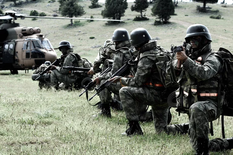 Son dakika! MSB duyurdu: Suriye'de 4 PKK'lı terörist etkisiz hale getirildi
