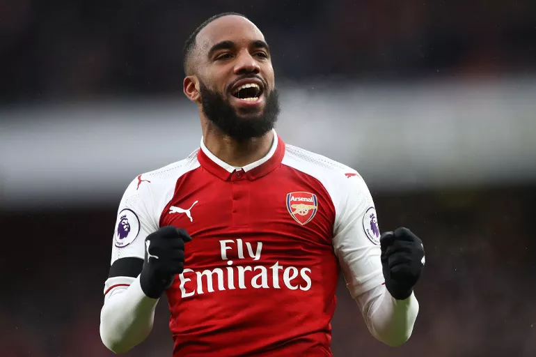 Alexandre Lacazette kimdir, kaç yaşında ve aslen nereli? Alexandre Lacazette hangi takımlarda oynadı?