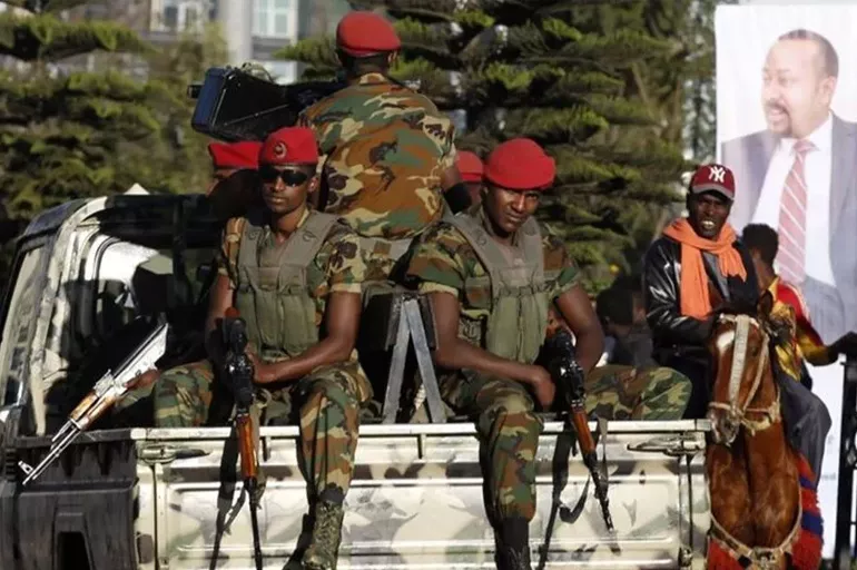 Etiyopya'da insani kriz! Tigraylı isyancılar yüz binlerce litre yakıt çaldılar