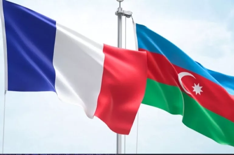 Son dakika: Azerbaycan'dan Fransa'ya diplomatik nota! Büyükelçiliğe saldırıya sessiz kalmışlardı