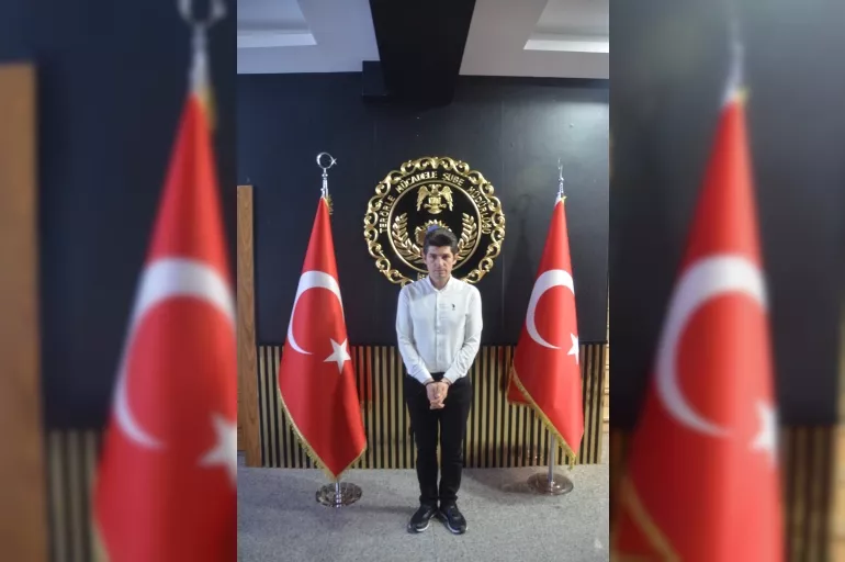 Son dakika: FETÖ'cü firari eski binbaşı İstanbul'da kıskıvrak yakalandı