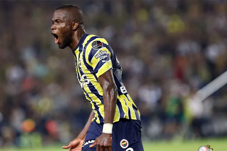 Enner Valencia'nın Altın Ayakkabı iddiası sürüyor! Mbappe'ye fark attı!