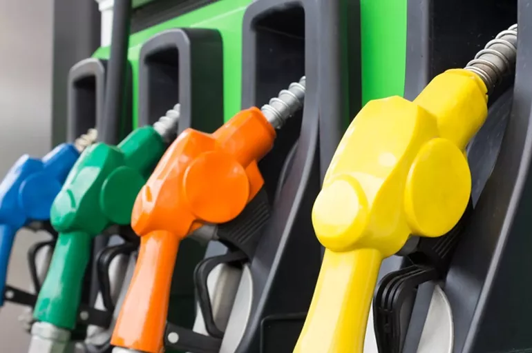 8 Mayıs Pazartesi benzin fiyatları: İstanbul, Ankara, İzmir benzin fiyatı ne kadar? Benzin litre kaç TL?