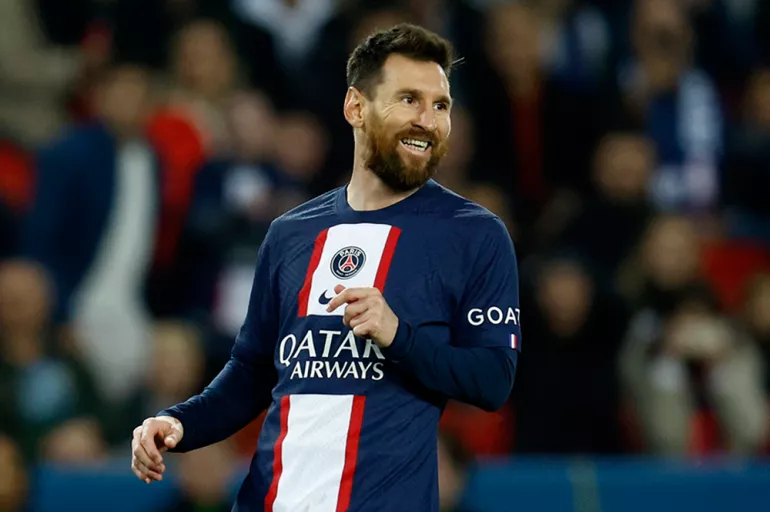 Messi için rekor anlaşma! Babası yeni kulübüyle el sıkıştı