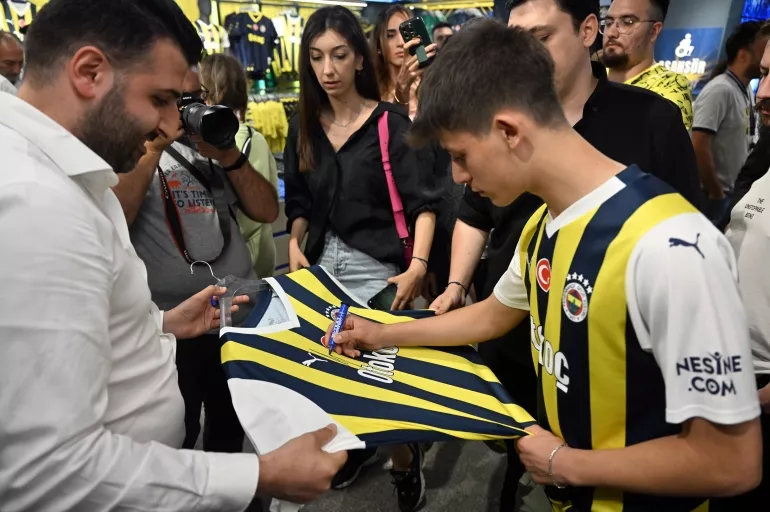Fenerbahçe'den Arda Güler'e iki öneri! İşte dünkü zirveden detaylar