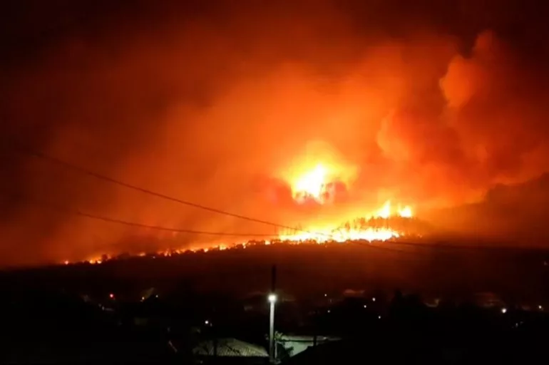 Yunanistan cayır cayır yanıyor! Orman yangını Türk köylerine sıçradı: 18 kişinin cesedi bulundu