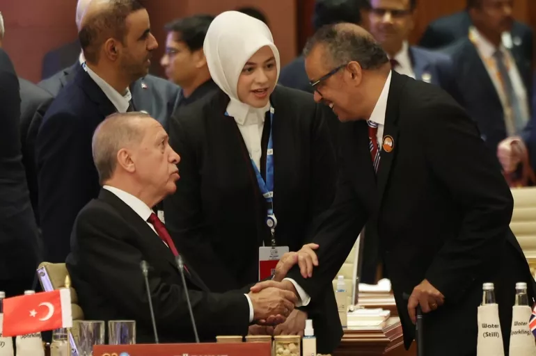 Cumhurbaşkanı Erdoğan'dan G20 liderlerine 'Sıfır Atık Yolculuğu' kitabı