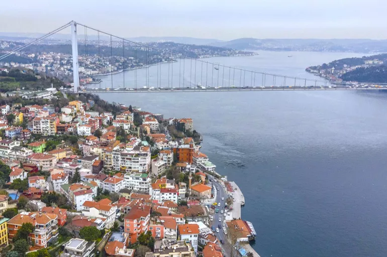Marmara depremi için korkutan uyarı: Bir yıl içinde 7'den büyük iki deprem olabilir! Anadolu Yakası en sağlam yer...
