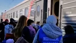 Putin'in açıklamasının ardından binlerce sivil Donbass'tan Rusya’ya geçti!