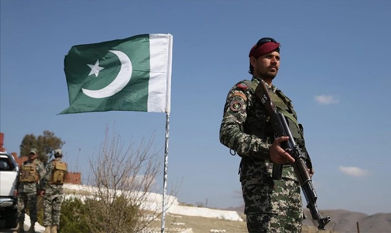 İran-Pakistan geriliminde yeni perde: Pakistan soruşturma istedi
