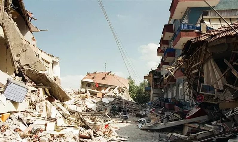 Asrın felaketinden yeni görüntüler ortaya çıktı! 6 şubat depreminde kan donduran o anlar...