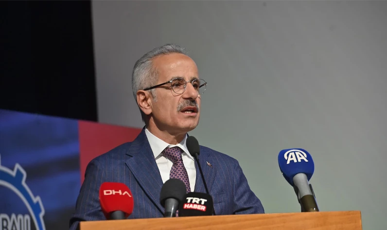 Bakan Uraloğlu : İzmir'i yat turizminin başkenti haline getireceğiz!