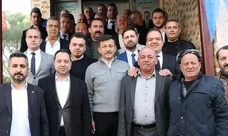AK Parti İzmir Büyükşehir Belediye  Başkan Adayı Hamza Dağ muhtarlarla bir araya geldi: Tire ve Ödemiş'e İZBAN vaadinde bulundu