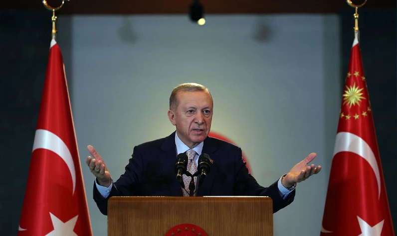 Cumhurbaşkanı Erdoğan BAE'de: Dünya Hükümetler Zirvesi'ne onur konuğu olarak katılacak
