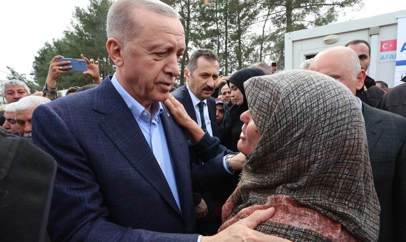 Cumhurbaşkanı Erdoğan deprem bölgesine gidiyor! İlk teslimat bugün yapılacak
