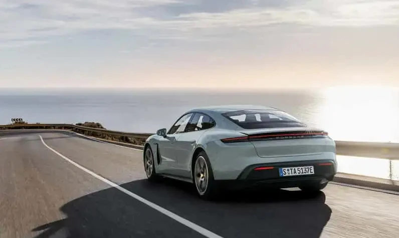 2025 Porsche Taycan tanıtıldı! 2025 Taycan elektrikli mi, benzinli mi? 2025 Taycan fiyatı kaç TL? Türkiye'ye ne zaman geliyor?