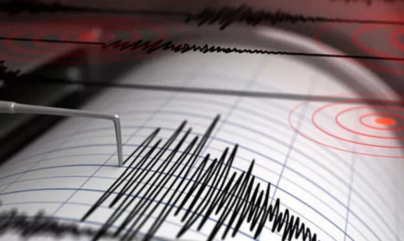 Son dakika: Akdeniz'de 4 büyüklüğünde korkutan deprem