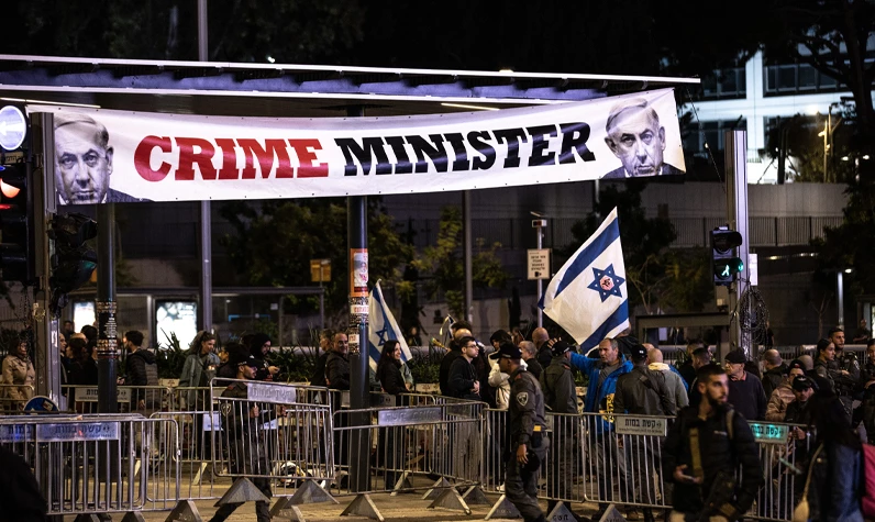İsrail'de Netanyahu karşıtı gösteri: Protestocular polisle çatıştı