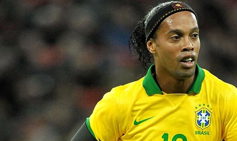 Ronaldinho'nun Fenerbahçe'ye transferini kim engelledi? Ronaldinho neden Fenerbahçe'ye gelmedi? Ronaldinho transferine kim engel oldu?