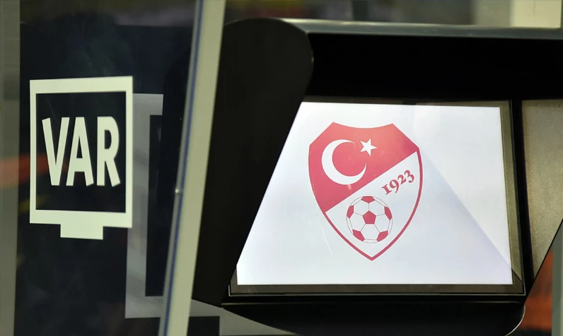 Galatasaray - Rizespor karşılaşmasının VAR'ı açıklandı