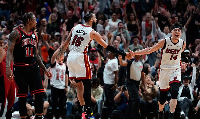 NBA'de play-off heyecanı: Son 2 takım belli oldu