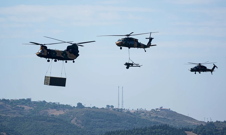 EFES-2024 Tatbikatı'na katılan yabancı askerlerden Türk ordusuna övgüler: Türkiye gücünü dünya sahnesinde gösterdi