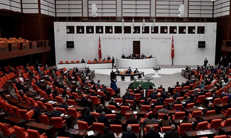 Son dakika... Meclis'te kabul edildi: Stokçuluk ve fahiş fiyata ağır cezalar geliyor