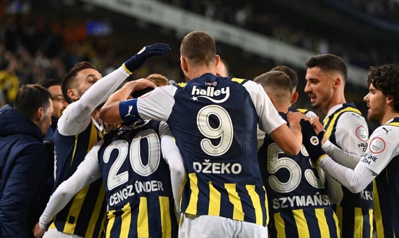 Fenerbahçe ilk transferini gerçekleştirdi! İstanbul'a gelmesi bekleniyor
