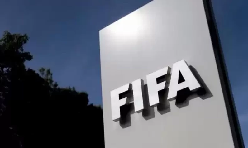 FIFA'dan transfer yasağı! TFF'de mücadele eden takıma şok ceza
