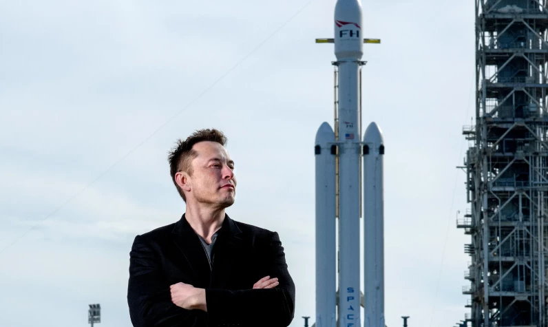 İnsanlık Mars'ta! Elon Musk Starship uydularını kızıl gezegene yolluyor!