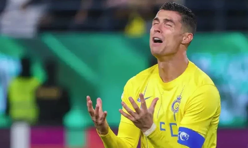 Kupayı kaybeden Ronaldo hüngür hüngür ağladı