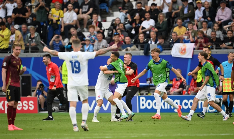 Son dakika... Lukaku'nun golleri Halil Umut Meler'e takıldı: Zorlu maçta Slovakya Belçika'yı mağlup etti