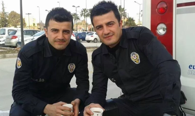 Birlikte doğdular birlikte öldüler! 15 Temmuz'da şehit olan ikiz polislerin babası konuştu: Evlatsız yaşarız vatansız yaşayamayız!