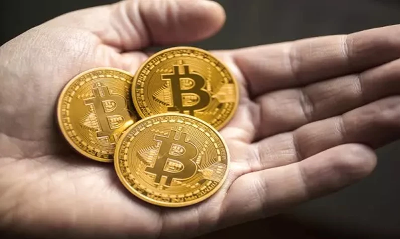 Yatırımcıları panikleten düşüş: Bitcoin 58 bin doların altına geriledi!