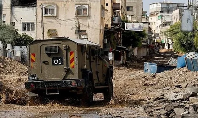 Batı Şeria'da baskın: 11 Filistinli gözaltına alındı!
