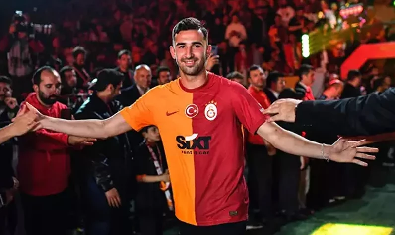 Galatasaray'da ayrılık: Bonservisiyle beraber transfer oldu