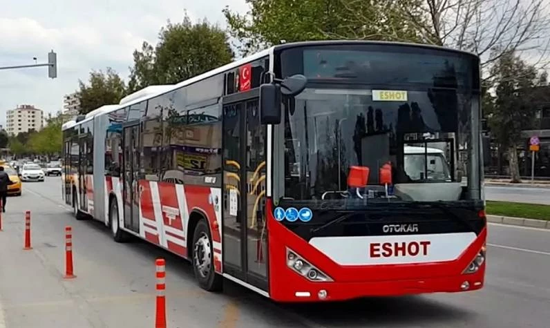 İzmir'de bugün (15 Temmuz) otobüsler indirimli mi, ücretsiz mi? ESHOT otobüsler, metro 15 Temmuz'da İzmir'de 1 kuruş mu?