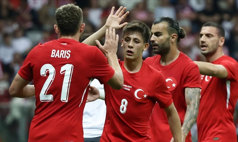 Beşiktaş, Milli Takım'ın en çok konuşulan ismini transfer etmek istiyor