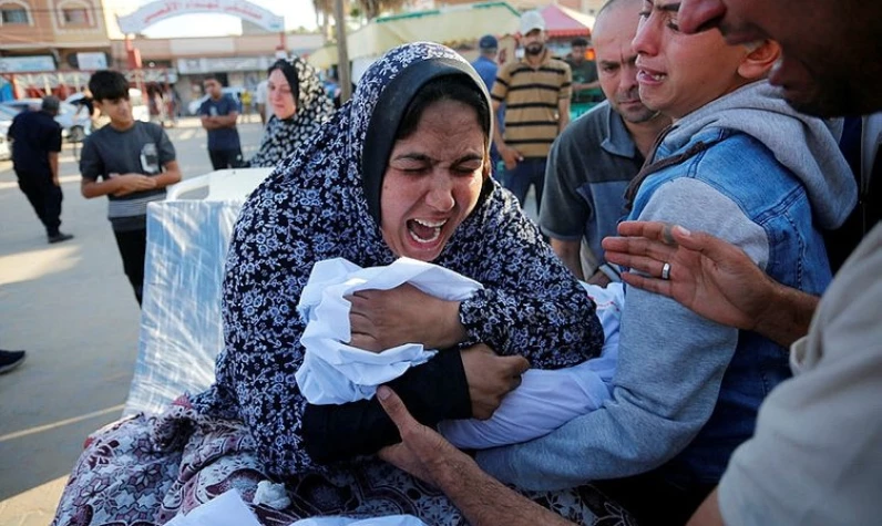 Acı itiraf! Gazze'de çalışan Amerikalı gönüllü doktor: Ömrüm boyunca bu kadar çok yakılmış çocuk görmedim!