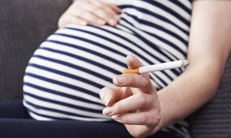 Gebelikte sigara içerseniz ne olur? Kadın doğum uzmanı tehlikeleri sıraladı! Haberi okuyan kadınlar hemen bırakıyor