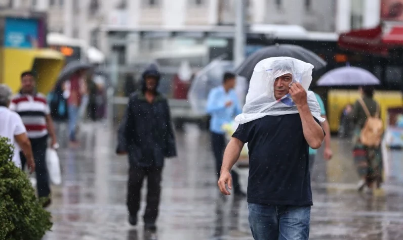 Türkiye hem sıcaklıklarla hem yağışlarla mücadele ediyor! Meteorolojiden 6 ile sağanak uyarısı geldi!  8 Temmuz Pazartesi 2024 hava durumu...