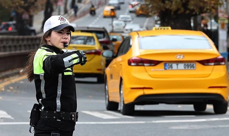 30 Ağustos bugün İstanbul'da hangi yollar kapalı? Yollar saat kaçta açılacak?